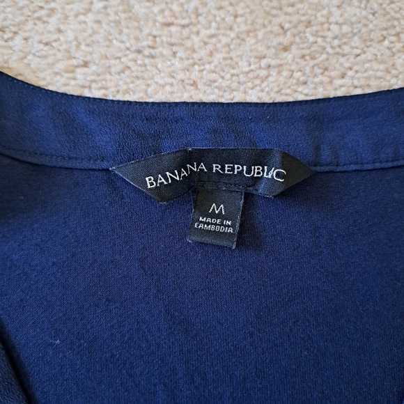 Banana Republic Navy Blue Women's Top Size Medium Cap Sleeve - Picture 6 of 9